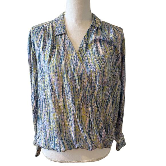 Pilcro Tisha Surplice Long Sleeve Collared Blouse Top Blue Print M - Picture 2 of 11